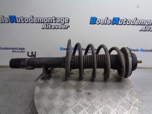 Used Front shock absorber rod, right Volkswagen Transporter T5 Price on request offered by Boels Autodemontage