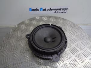 Used Speaker Renault Captur (2R) Price € 15,00 Margin scheme offered by Boels Autodemontage