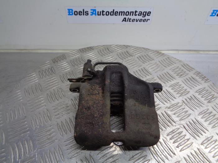 Gebrauchte Bremszange links vorne Audi A4 (B5) 1.9 TDI Preis € 35,00 Margenregelung angeboten von Boels Autodemontage