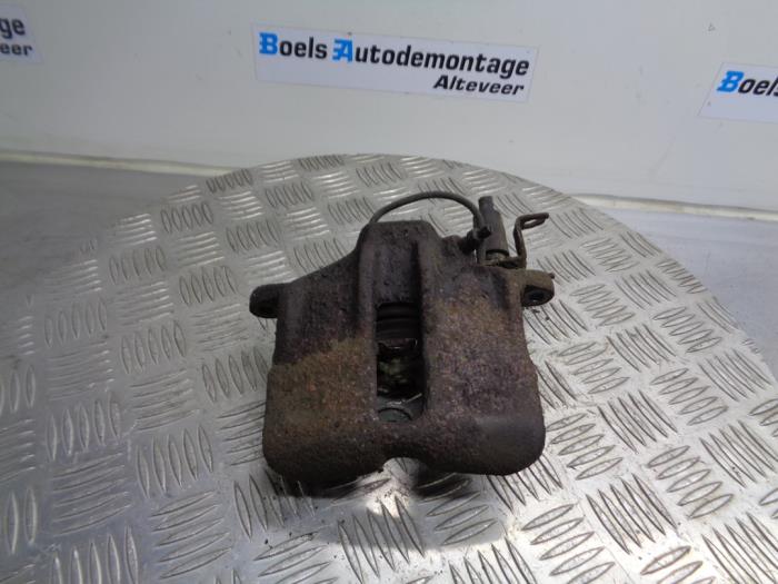 Gebrauchte Bremszange rechts vorne Audi A4 (B5) 1.9 TDI Preis € 35,00 Margenregelung angeboten von Boels Autodemontage