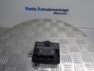 Usados Módulo de cierre centralizado Audi A1 Sportback (8XA/8XF) 1.4 TFSI 16V Precio € 50,00 Norma de margen ofrecido por Boels Autodemontage