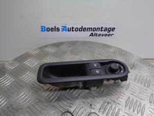 Used Multi-functional window switch Renault Twingo II (CN) 1.2 16V Price on request offered by Boels Autodemontage