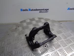 Used Rear brake calliperholder, right BMW 5 serie (F10) 518d 16V Price € 25,00 Margin scheme offered by Boels Autodemontage