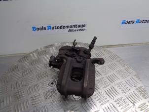 Used Rear brake calliper, left BMW 5 serie (F10) 518d 16V Price € 40,00 Margin scheme offered by Boels Autodemontage