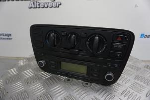 Gebrauchte Radio CD Spieler Skoda Citigo 1.0 12V Preis auf Anfrage angeboten von Boels Autodemontage