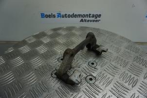 Used Rear brake calliperholder, left Mini Mini Cooper S (R53) 1.6 16V Price € 10,00 Margin scheme offered by Boels Autodemontage