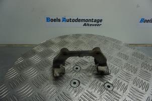 Used Rear brake calliperholder, right Mini Mini Cooper S (R53) 1.6 16V Price € 10,00 Margin scheme offered by Boels Autodemontage