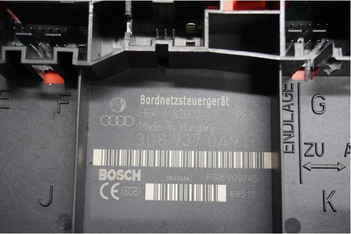 Ordinateur contrôle fonctionnel d'un Volkswagen Scirocco (137/13AD) 1.4 TSI 160 16V 2008