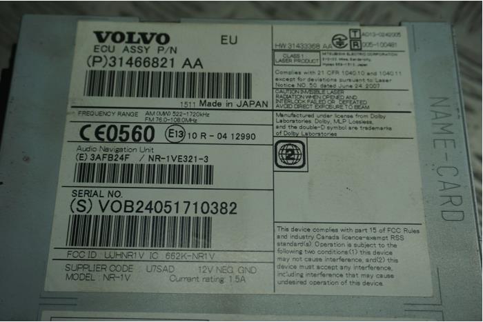 Reproductor de CD y radio de un Volvo V40 (MV) 2.0 D2 16V 2015