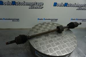 Usagé Cardan droit (transmission) Ford Ka II 1.2 Prix € 40,00 Règlement à la marge proposé par Boels Autodemontage