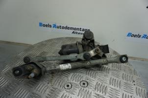 Used Wiper motor + mechanism Toyota Aygo (B10) 1.0 12V VVT-i Price on request offered by Boels Autodemontage