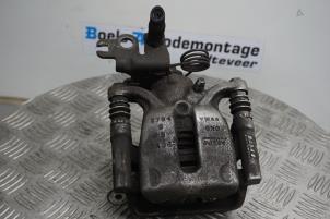 Used Rear brake calliper, left Volkswagen Caddy IV 2.0 TDI 102 Price € 50,00 Margin scheme offered by Boels Autodemontage