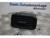 Rejilla de aire de salpicadero de un Volkswagen Caddy IV, 2015 2.0 TDI 102, Furgoneta, Diesel, 1.968cc, 75kW (102pk), FWD, DFSD, 2015-11 / 2020-09 2016