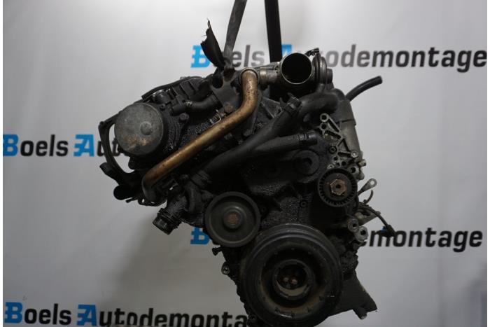Engine from a BMW 5 serie (E60) 530d 24V 2003