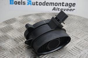 Usados Medidor de masa de aire BMW 5 serie (E60) 530d 24V Precio € 25,00 Norma de margen ofrecido por Boels Autodemontage