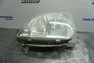 Used Headlight, left Daihatsu Cuore (L251/271/276) 1.0 12V DVVT Price € 35,00 Margin scheme offered by Boels Autodemontage