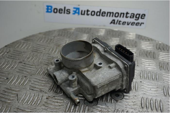 Używane Przepustnica Mazda 2 (DE) 1.5 16V S-VT Cena € 40,00 Procedura marży oferowane przez Boels Autodemontage