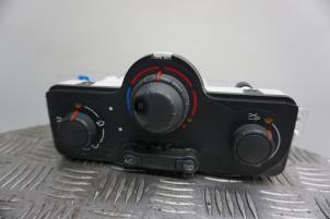 Used Heater control panel Renault Clio III (BR/CR) 1.5 dCi FAP Price € 50,00 Margin scheme offered by Boels Autodemontage