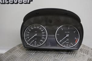 Used Odometer KM BMW 3 serie Touring (E91) 318d 16V Price € 75,00 Margin scheme offered by Boels Autodemontage