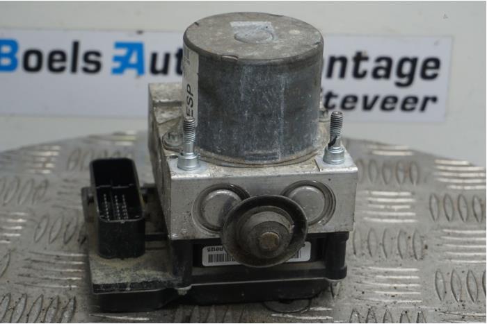 Begagnade ABS-pump Fiat 500 (312) 1.2 Pris € 50,00 Marginaltabell erbjuds av Boels Autodemontage