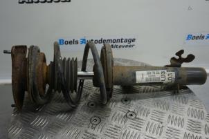Used Front shock absorber rod, left BMW Mini One/Cooper (R50) 1.6 16V Cooper Price € 40,00 Margin scheme offered by Boels Autodemontage
