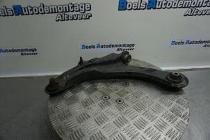 Usagé Bras de suspension avant gauche Renault Megane II (BM/CM) 1.5 dCi 105 FAP Prix sur demande proposé par Boels Autodemontage