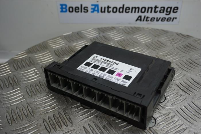 Used Body control computer Opel Insignia Mk.I 2.8 VXR V6 Turbo Ecotec 24V 4x4 Price € 80,00 Margin scheme offered by Boels Autodemontage