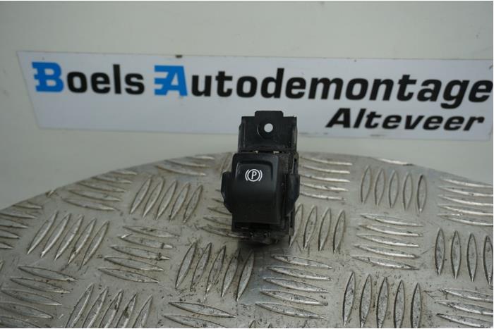 Gebrauchte Handbremse Schalter Opel Insignia Mk.I 2.8 VXR V6 Turbo Ecotec 24V 4x4 Preis € 10,00 Margenregelung angeboten von Boels Autodemontage