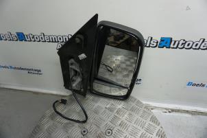 Used Wing mirror, right Mercedes Sprinter 3t (906.61) 216 CDI 16V Price € 60,00 Margin scheme offered by Boels Autodemontage