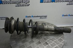 Usagé Barre amortisseur avant gauche BMW 3 serie Touring (E91) 320d 16V Prix € 50,00 Règlement à la marge proposé par Boels Autodemontage