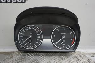 Used Odometer KM BMW 3 serie Touring (E91) 320d 16V Price € 500,00 Margin scheme offered by Boels Autodemontage