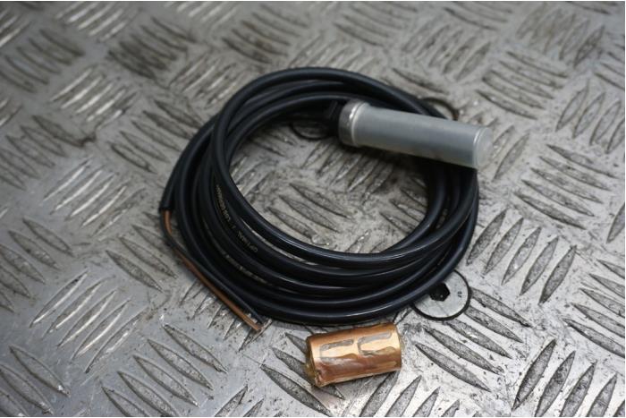 Begagnade ABS-sensor Volkswagen LT Pris € 25,00 Marginaltabell erbjuds av Boels Autodemontage
