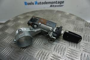 Usagé Serrure de contact + clé Opel Adam 1.0 Ecotec 12V SIDI Turbo Prix € 50,00 Règlement à la marge proposé par Boels Autodemontage