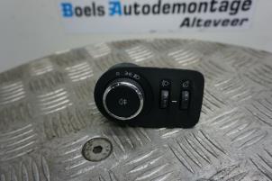 Gebrauchte Licht Schalter Opel Adam 1.0 Ecotec 12V SIDI Turbo Preis € 35,00 Margenregelung angeboten von Boels Autodemontage