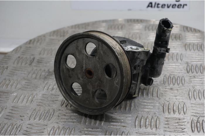 Usagé Pompe de direction Audi A4 (B8) 1.8 TFSI 16V Prix € 35,00 Règlement à la marge proposé par Boels Autodemontage