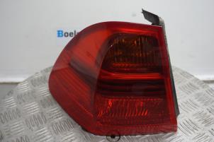 Used Taillight, left BMW 3 serie Touring (E91) 318d 16V Price € 35,00 Margin scheme offered by Boels Autodemontage