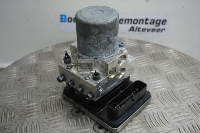 Usagé Pompe ABS BMW 5 serie (G30) 530i 2.0 TwinPower Turbo 16V Prix € 300,00 Règlement à la marge proposé par Boels Autodemontage