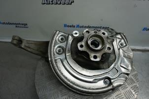 Used Front wheel hub BMW 5 serie (G30) 530i 2.0 TwinPower Turbo 16V Price € 150,00 Margin scheme offered by Boels Autodemontage