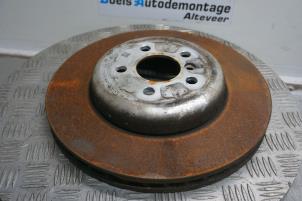 Used Front brake disc BMW 5 serie (G30) 530i 2.0 TwinPower Turbo 16V Price € 45,00 Margin scheme offered by Boels Autodemontage