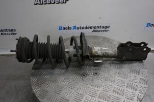 Usagé Barre amortisseur avant droit Ford Fiesta 6 (JA8) 1.25 16V Prix € 50,00 Règlement à la marge proposé par Boels Autodemontage
