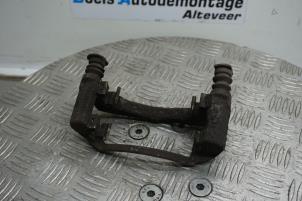 Used Front brake calliperholder, right Toyota Aygo (B10) 1.0 12V VVT-i Price on request offered by Boels Autodemontage