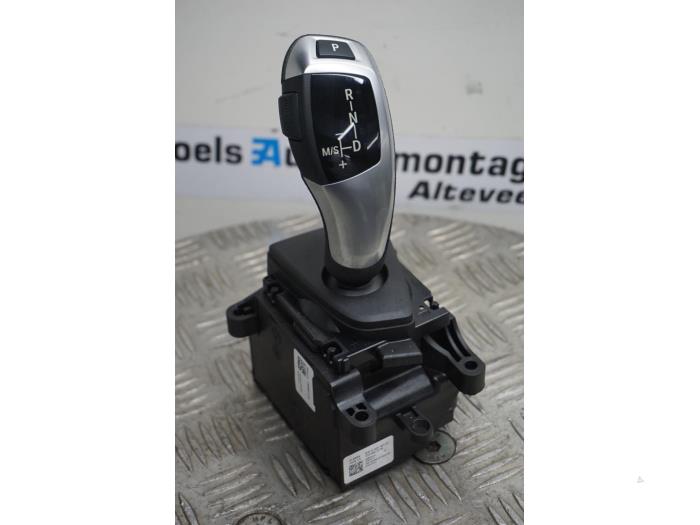 Automatic gear selector from a BMW 3 serie (F30) 330e 2018