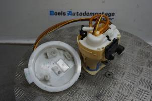 Usados Bomba eléctrica de combustible BMW 3 serie (F30) 330e Precio € 150,00 Norma de margen ofrecido por Boels Autodemontage