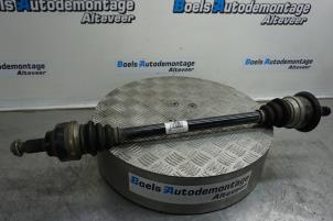Used Drive shaft, rear right BMW 3 serie (F30) 330e Price € 50,00 Margin scheme offered by Boels Autodemontage