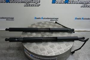 Used Set of tailgate gas struts BMW 3 serie Gran Turismo (F34) 320d 2.0 16V Price € 40,00 Margin scheme offered by Boels Autodemontage