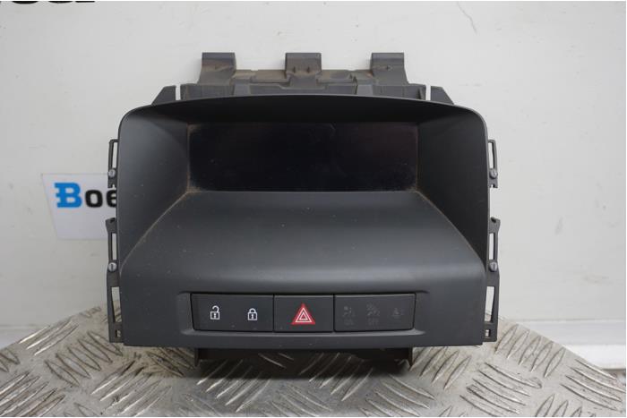 Begagnade Innerdisplay Opel Astra J Sports Tourer (PD8/PE8/PF8) 1.4 Turbo 16V Pris € 35,00 Marginaltabell erbjuds av Boels Autodemontage
