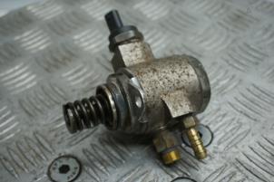 Used Mechanical fuel pump Seat Leon (1P1) 1.4 TSI 16V Price on request offered by Boels Autodemontage