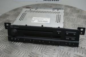 Used Radio CD player BMW 3 serie Touring (E46/3) 318i 16V Price € 40,00 Margin scheme offered by Boels Autodemontage