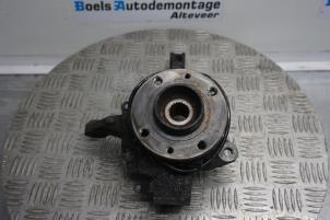 Used Front wheel hub Renault Clio IV Estate/Grandtour (7R) 1.5 Energy dCi 90 FAP Price € 50,00 Margin scheme offered by Boels Autodemontage
