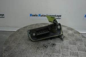 Used Rear lock cylinder Volkswagen Caddy III (2KA,2KH,2CA,2CH) 2.0 SDI Price on request offered by Boels Autodemontage